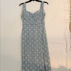 ASTR The Label Elegant Lace Women’s Dress with Side Split in Light Blue